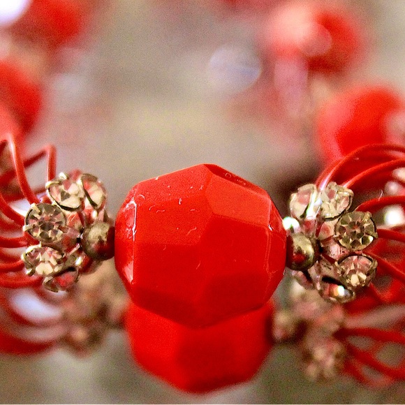 VENDOME 2 STRAND NECKLACE & EARRINGS RED SILVER VINTAGE CRYSTAL - Picture 6 of 10